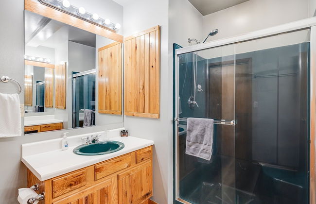 Twin Creeks Lodge by Avantstay 33 Acre Retreat - Foto 27