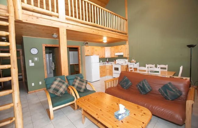 Outlaws Inn by Apex Accommodations - Photo 7