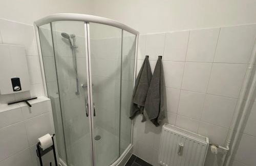 Airport Apartment für 4 - Smart TV - Küche - eCharger - Foto 21