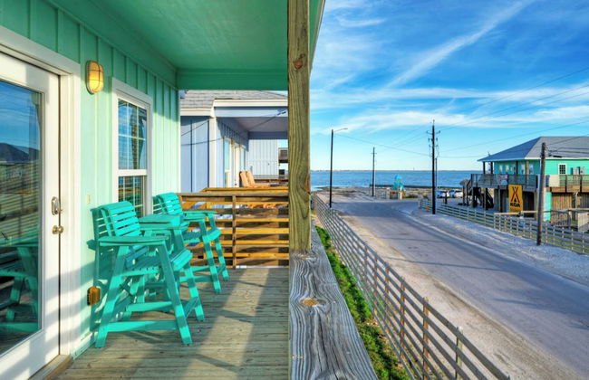 Group Getaway w/ Pool, Boat Dock 2 Homes Laguna Village Retreat by Avantstay - Foto 45