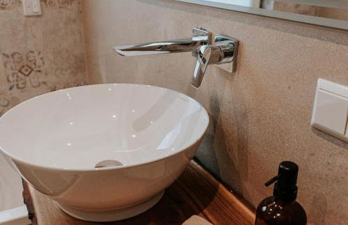 Exclusive penthouse apartment 5 with balcony & parking - Foto 17