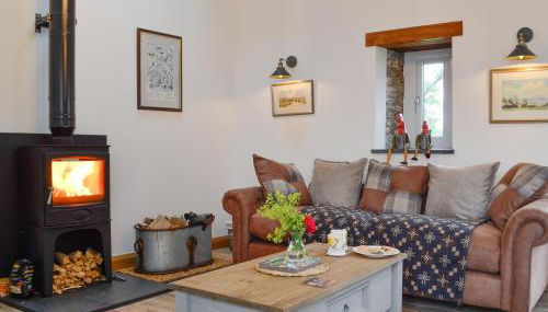 Sgubor Llwyndu - Foto 3