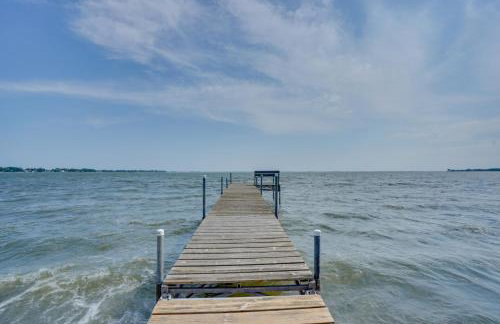 Lakefront Vacation Rental with Fire Pit and Dock! - Foto 29