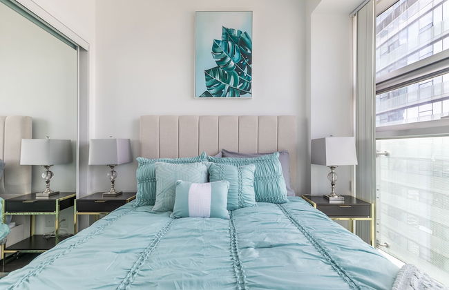 Maple Leaf Square - Photo 41