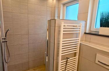 Gemütliches Haus mit Platz zum Entspannen - Foto 13