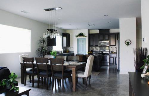 Entire Bungalow w/ Private Pool Near Palm Springs! - Foto 34