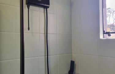 Casa 700m Praia, Churrasq, SelfChekin, Garagem, Wi-fi, Ar, Portão Eletronico - Foto 6