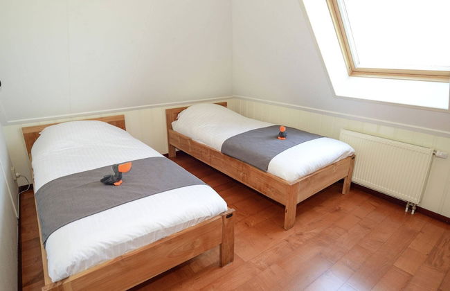 Lovely Holiday Home in Texel near Sea - Photo 6