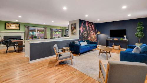 Mid Summer Night's Dream w Hot Tub Theater Game Room - Foto 2