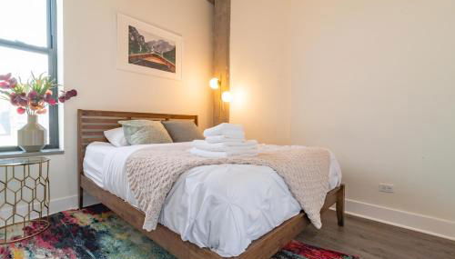 Chic Cozy 3BR Michigan Avenue Spacious Suite Close to Iconic Chicago Landmarks & Attractions - Foto 3, towels