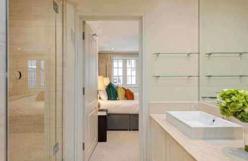 Luxurious Mews 4Bd House Balcony & Garage - Foto 45