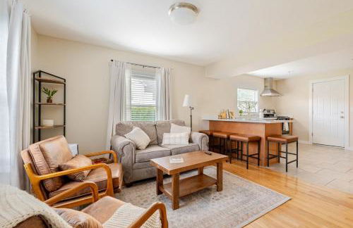 Pristine Walkable Downtown 2BR Apartment - Foto 31