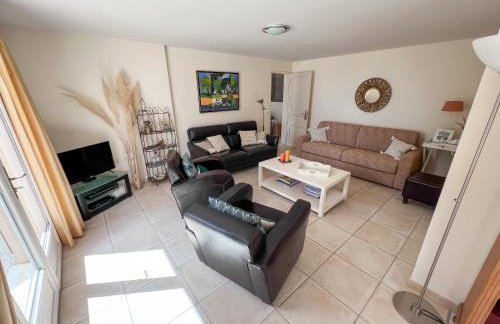 Villa "Le Sortilège" vue panoramique et piscine - Foto 22