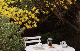 West Cottage by Bloom Stays - Photo 15