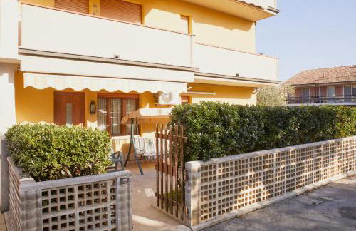 Conero - Parking & AC by Host Hero - Foto 2