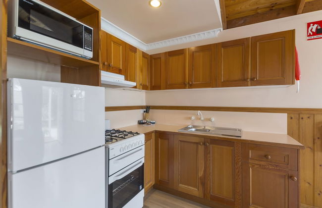 Wairo Beach Holiday Park - Photo 33