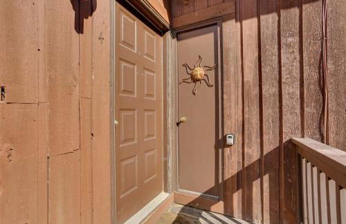 Vernon Township Vacation Rental with Private Balcony - Foto 26