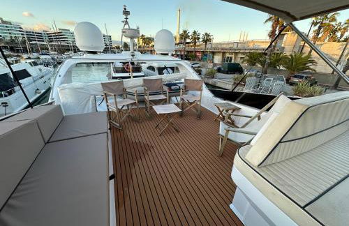 YACHT 20Metros - Photo 26
