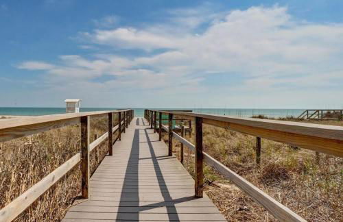 Octopus Garden 1BR, King Bed, Indoor & Outdoor Pool - Foto 7