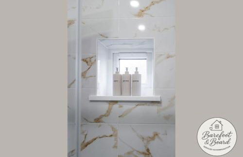 Contractor friendly 3BDR Home | Parking for Vans - Foto 15