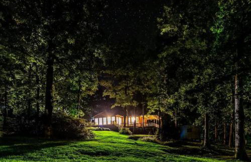 Lakefront 3BR with Bunkhouse and Kayaks, Rowboat Included - Foto 22