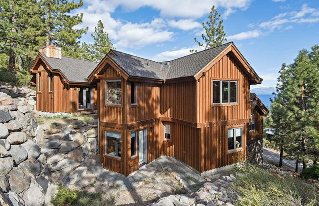 Luxury Mountain Chalet Deck w/ BBQ & Lake Views - Photo 39