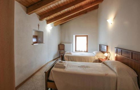 Gorgeous Apartment In Loc Priola Di Sutrio - Foto 6