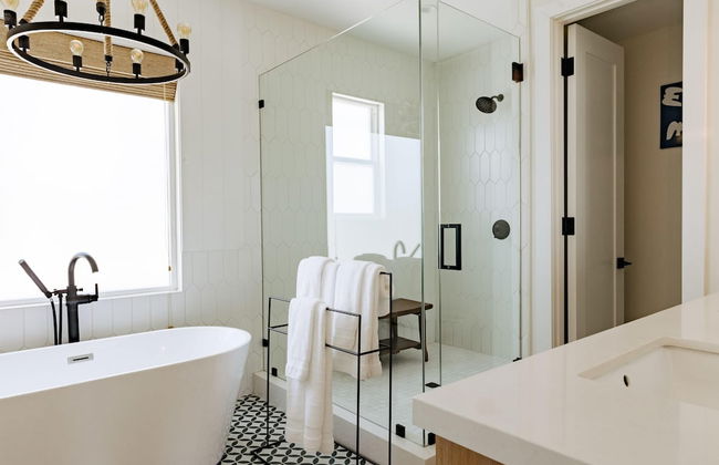 Mediterranean Modern Steps to Beach Dining w Spa - Foto 46