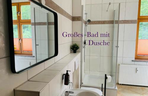 Burg Aue- Ferienwohnungen Erzglück - Familien - im Grünen - zentral - Foto 20