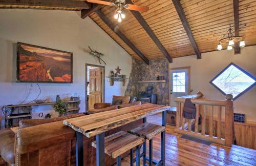 Rustic Cabin 20 Mins to Capitol Reef Natl Park! - Photo 8