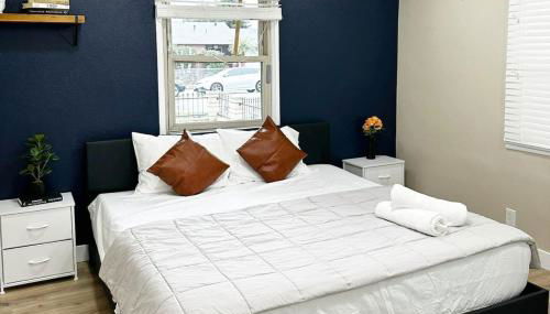 Modern Home Near Ontario Airport - Foto 2