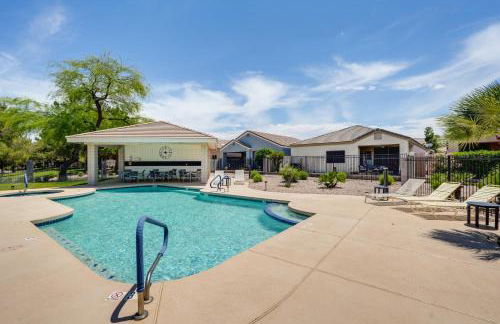Pool and Hot Tub Access Golf Getaway in Phoenix! - Foto 31