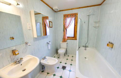 Raven Lodge with beautiful views of Loch Dochart - Foto 14