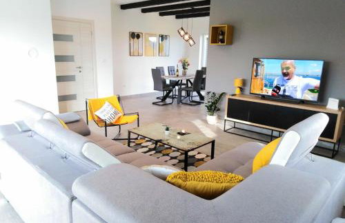 Holiday Home mit Terrasse- Grill und Garten by Interhome - Photo 5