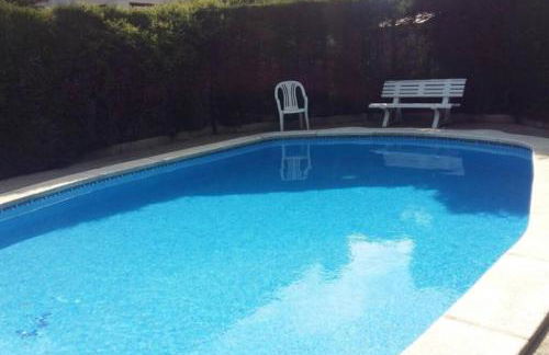 Casa adosada con piscina comunitaria Solo familias no grupos de jovenes - Foto 2