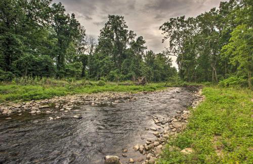 Secluded Stanardsville Cabin with 10 Acres and Hot Tub - Foto 23