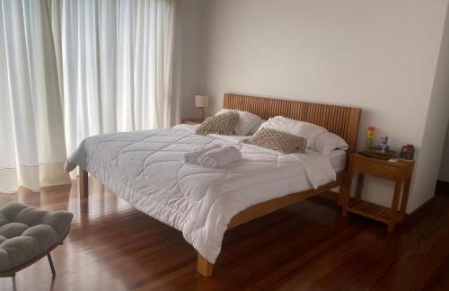 Casa alto padrão a 100 metros da praia brava - Foto 31