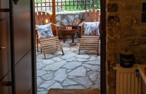 Chalet 1932 Boutique Mountain Chalet με Ιδιωτικό Hot Tub & Τζάκι - Photo 43