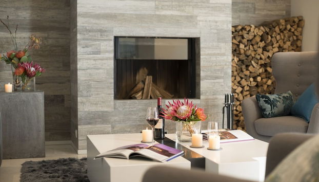 Coin salon dans le hall