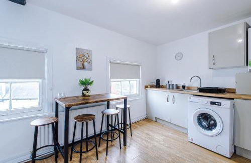 Charming Grade II Listed Apartment, Sleeps 4 in Shropshire - Foto 15