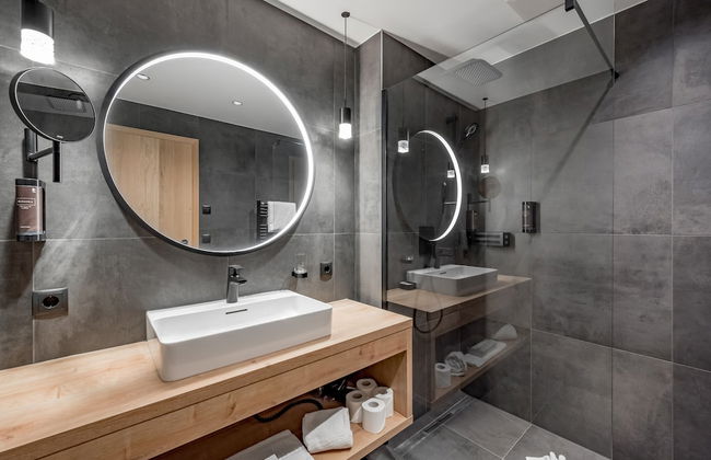 Summit Seefeld - Photo 31