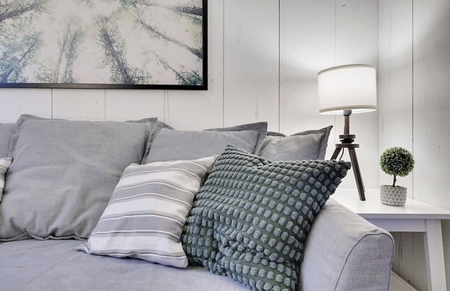 Little Gray Cabin 2 Bedroom Home by RedAwning - Foto 22