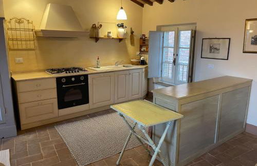 2 King Bed, 2 Full Bathroom Apartment in Umbria - Tuscany - Photo 2