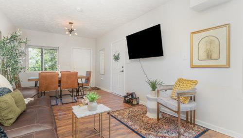 Amazing Downtown Views - 3 Minutes to Downtown! - Foto 5