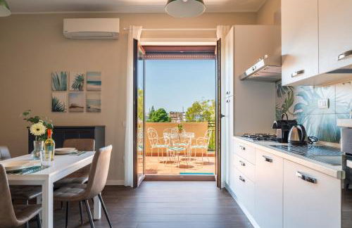 10' from the Sea, Elegant Penthouse with Terrace - Foto 43