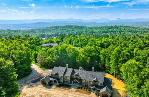 Burke Mtn | Slopeside | Bike Park and Trails Access - Foto 31