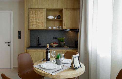 Evelio Living - Photo 30