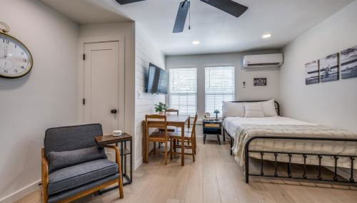 The Vanderbilt Mansion Apt 8 Near Downtown & TWU - Foto 3