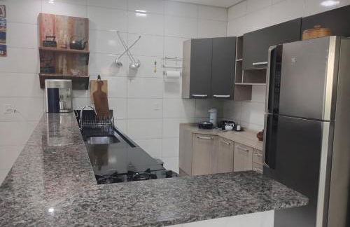 casa climatizada lateral da br - Foto 6