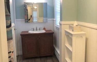 Just Moments From The Causeway Bridge This Charming Spacious Five-Bedroom 2 Bath Home Is Located In Ship Bottom On The Island Of Lbi Wifi - Foto 15